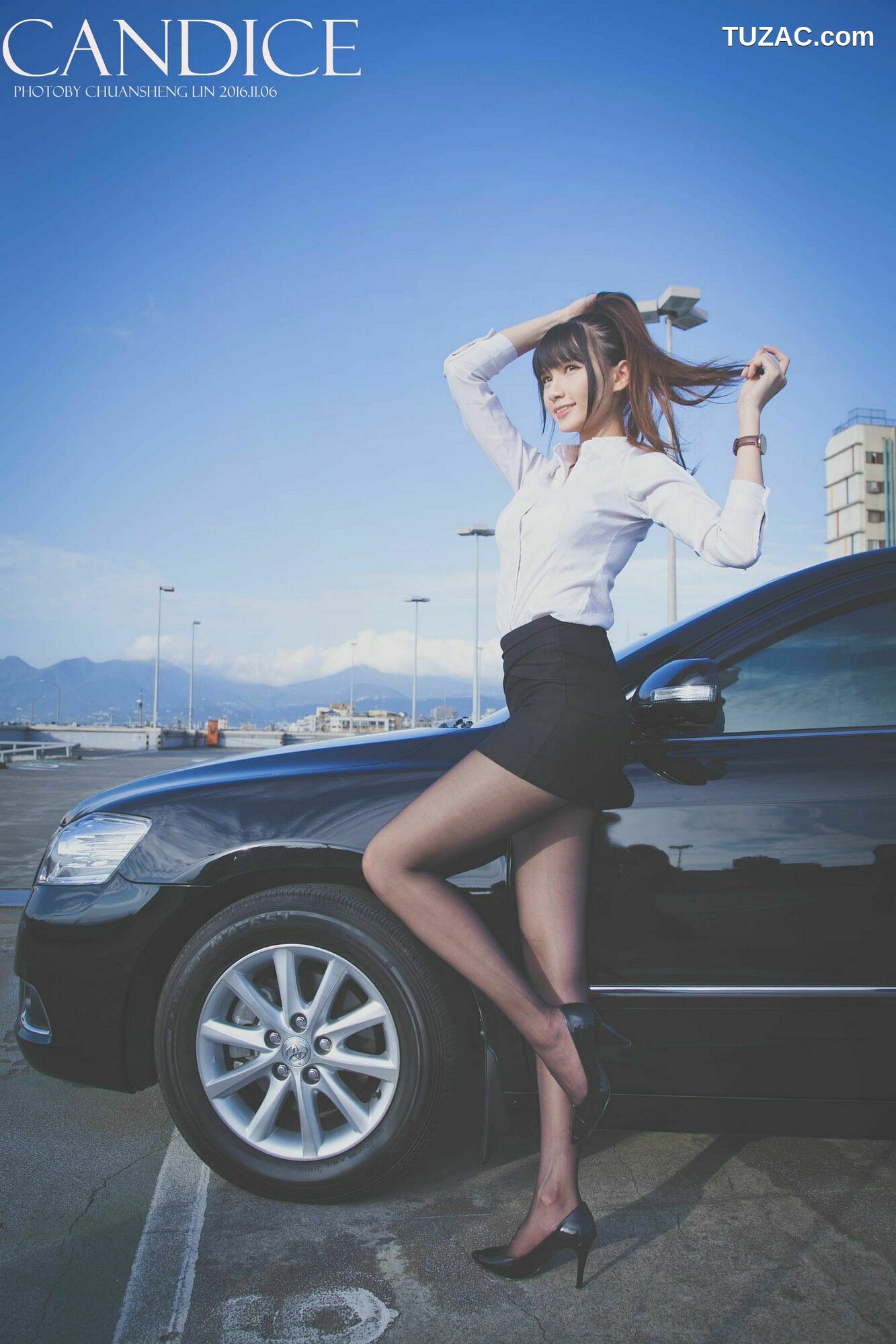 台湾正妹_ 蔡译心Candice《车外拍》 写真集[89P]