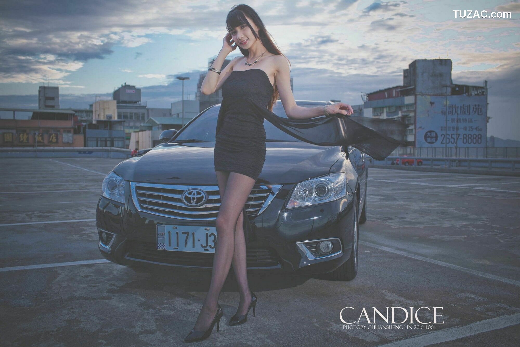 台湾正妹_ 蔡译心Candice《车外拍》 写真集[89P]
