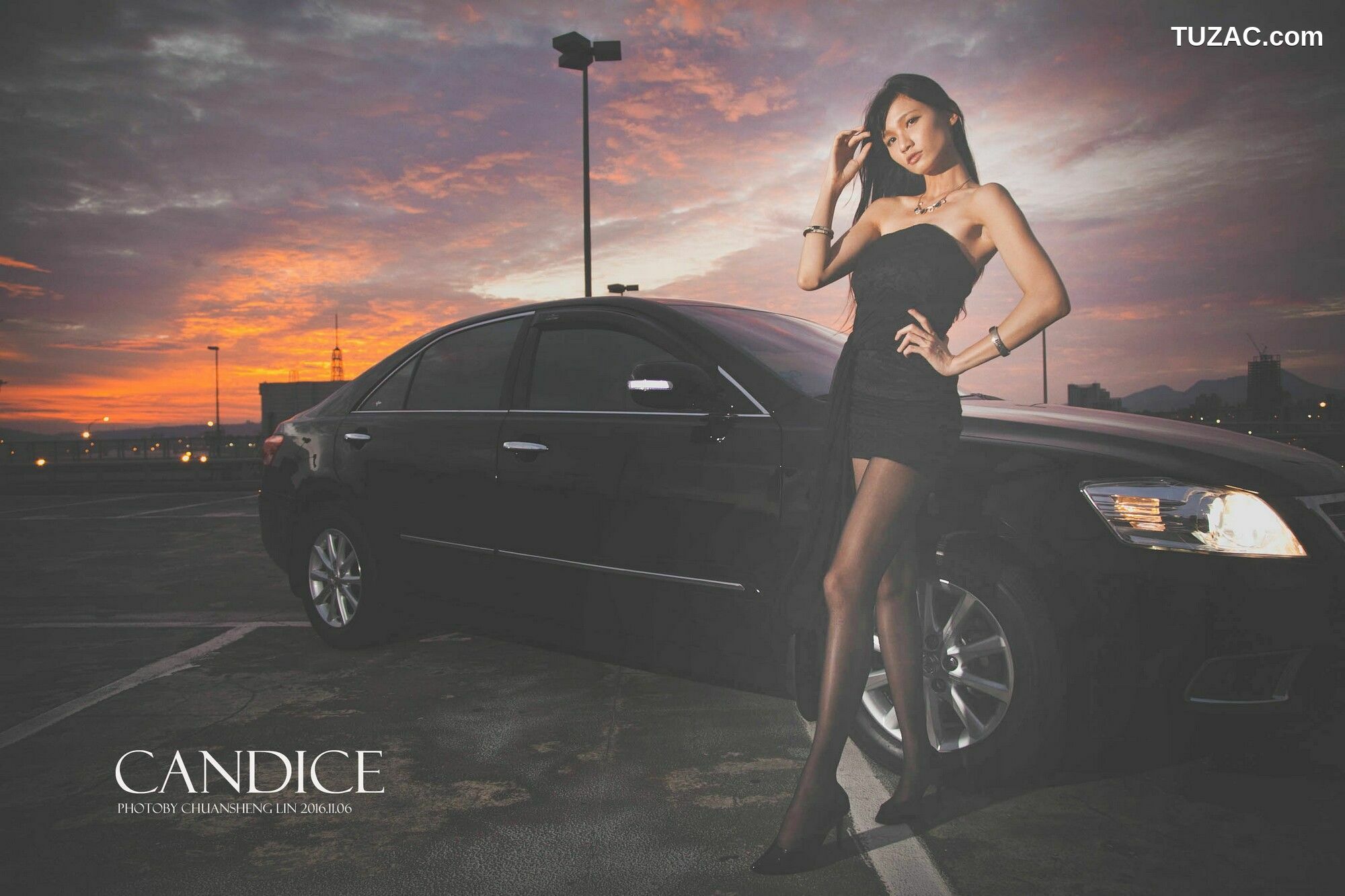 台湾正妹_ 蔡译心Candice《车外拍》 写真集[89P]