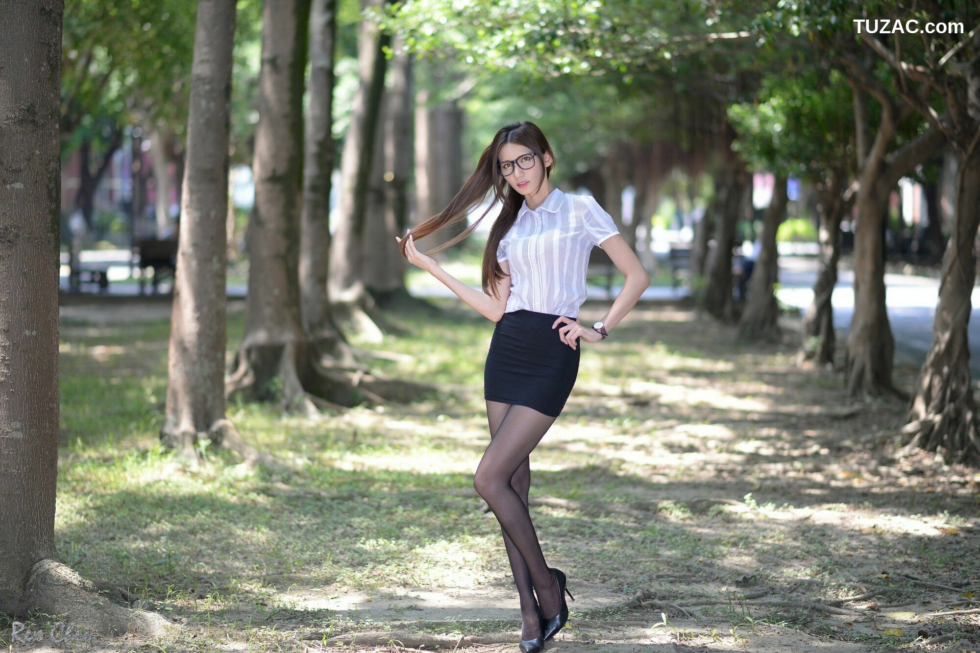 台湾正妹_ 蔡译心《@台北教育大學》 写真集[80P]