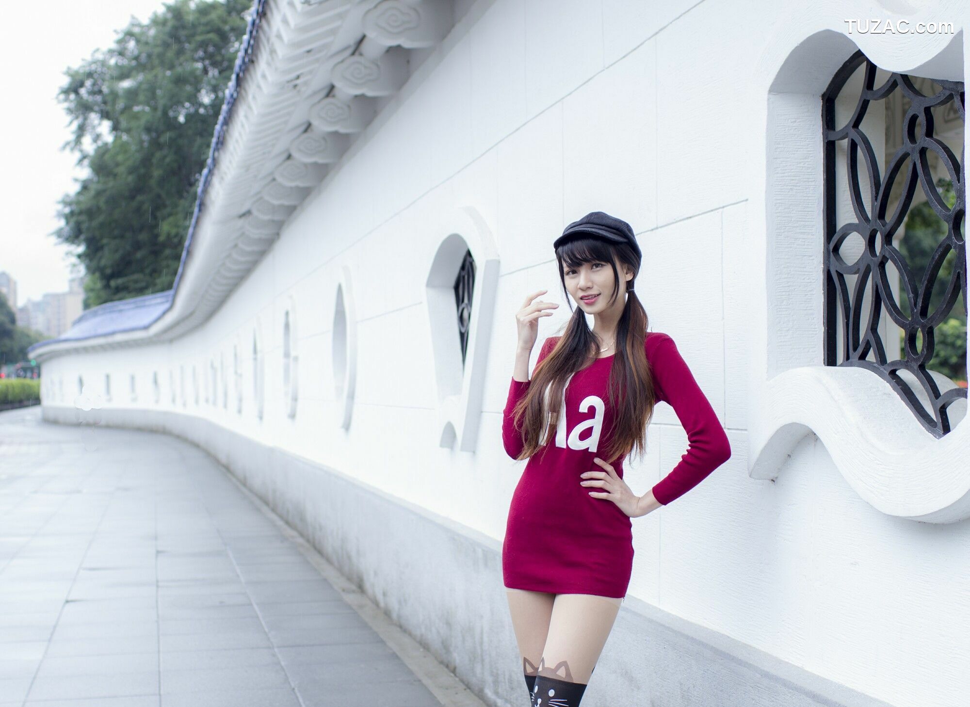 台湾正妹_ 蔡译心《中正紀念堂+富錦街時裝外拍》 写真集[55P]