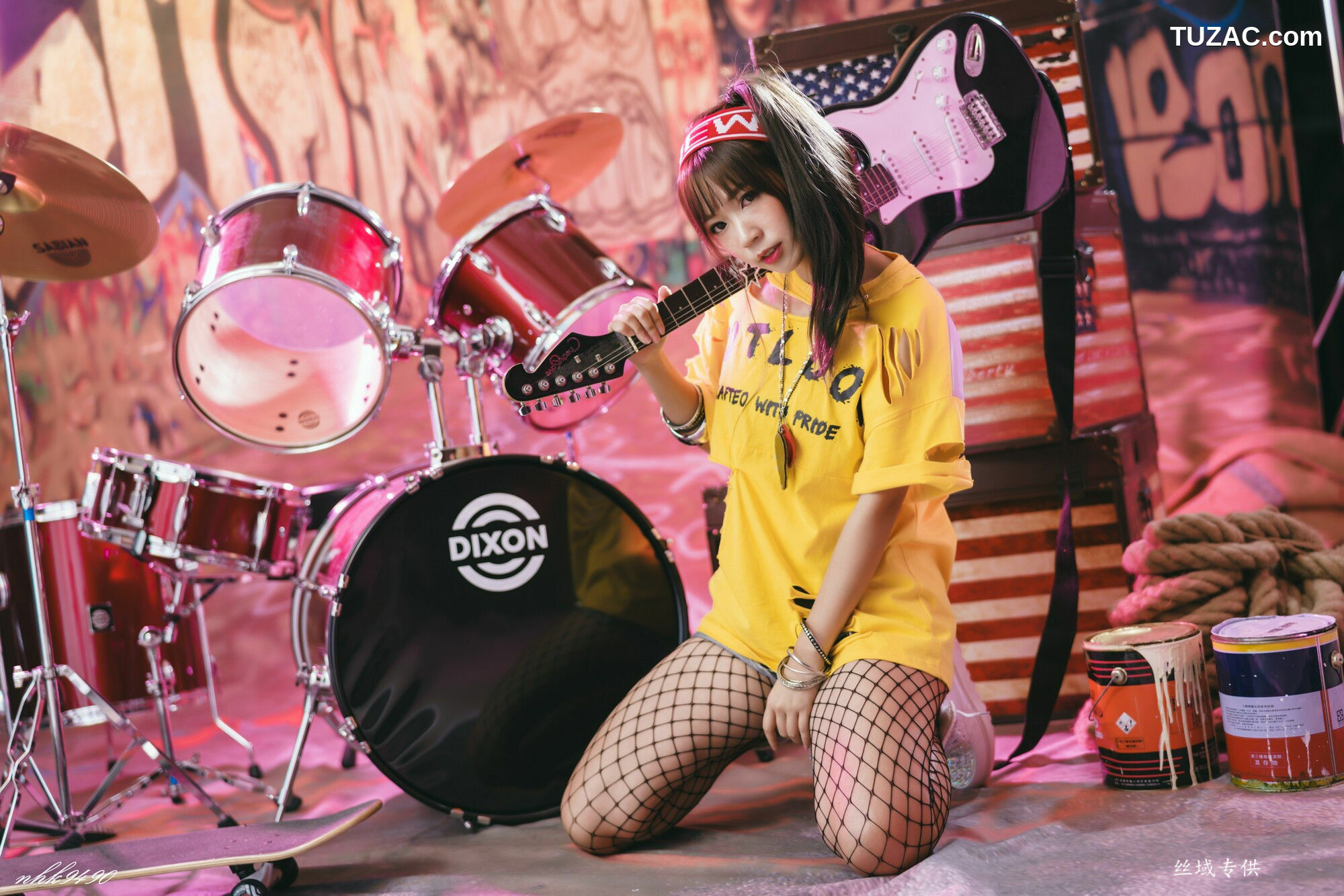 台湾正妹_ 薩琳《足球&amp;嘻哈風》 写真集[29P]