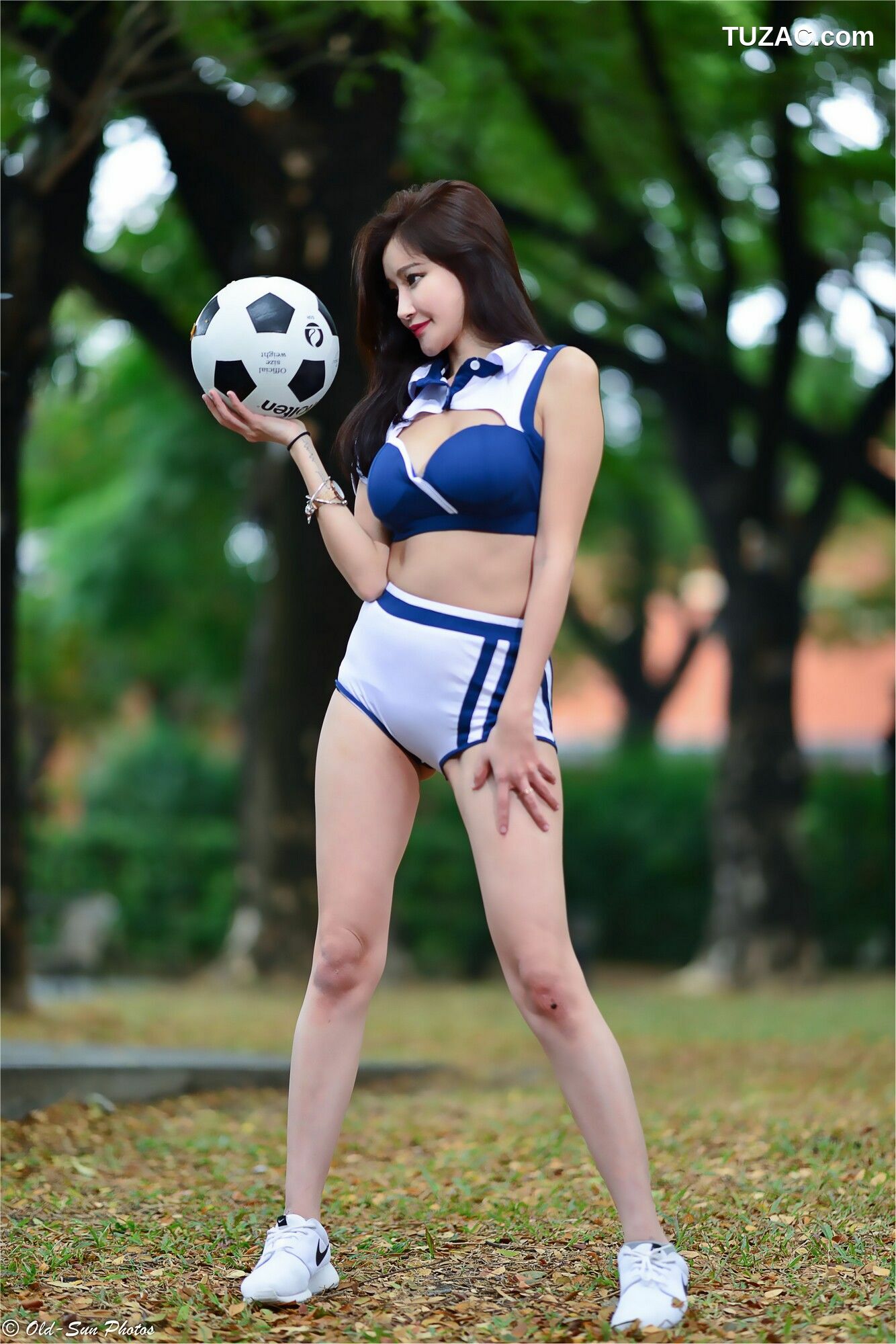 台湾正妹_ 詹艾葳Avril《客家文物館》 写真集[83P]