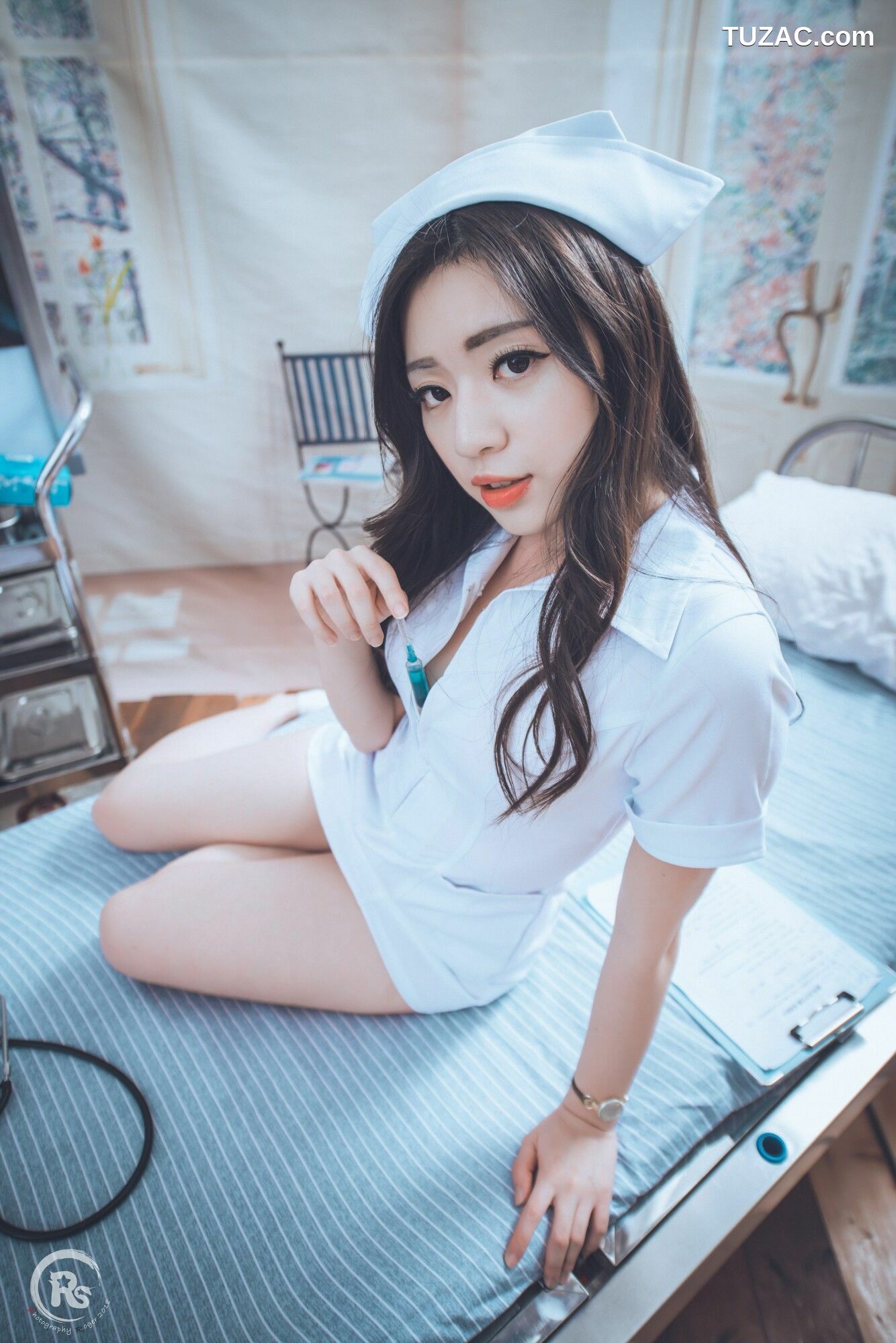 台湾正妹_ 谢立琪《谢雨琪の護士》 写真集[50P]