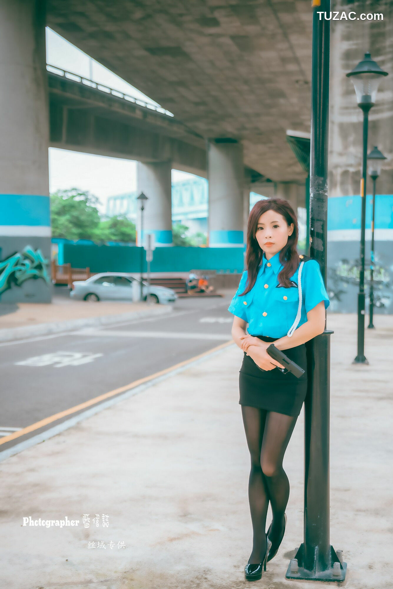 台湾正妹_ 賴筱菁《中彰橋下》(女警黑丝） 写真集[50P]