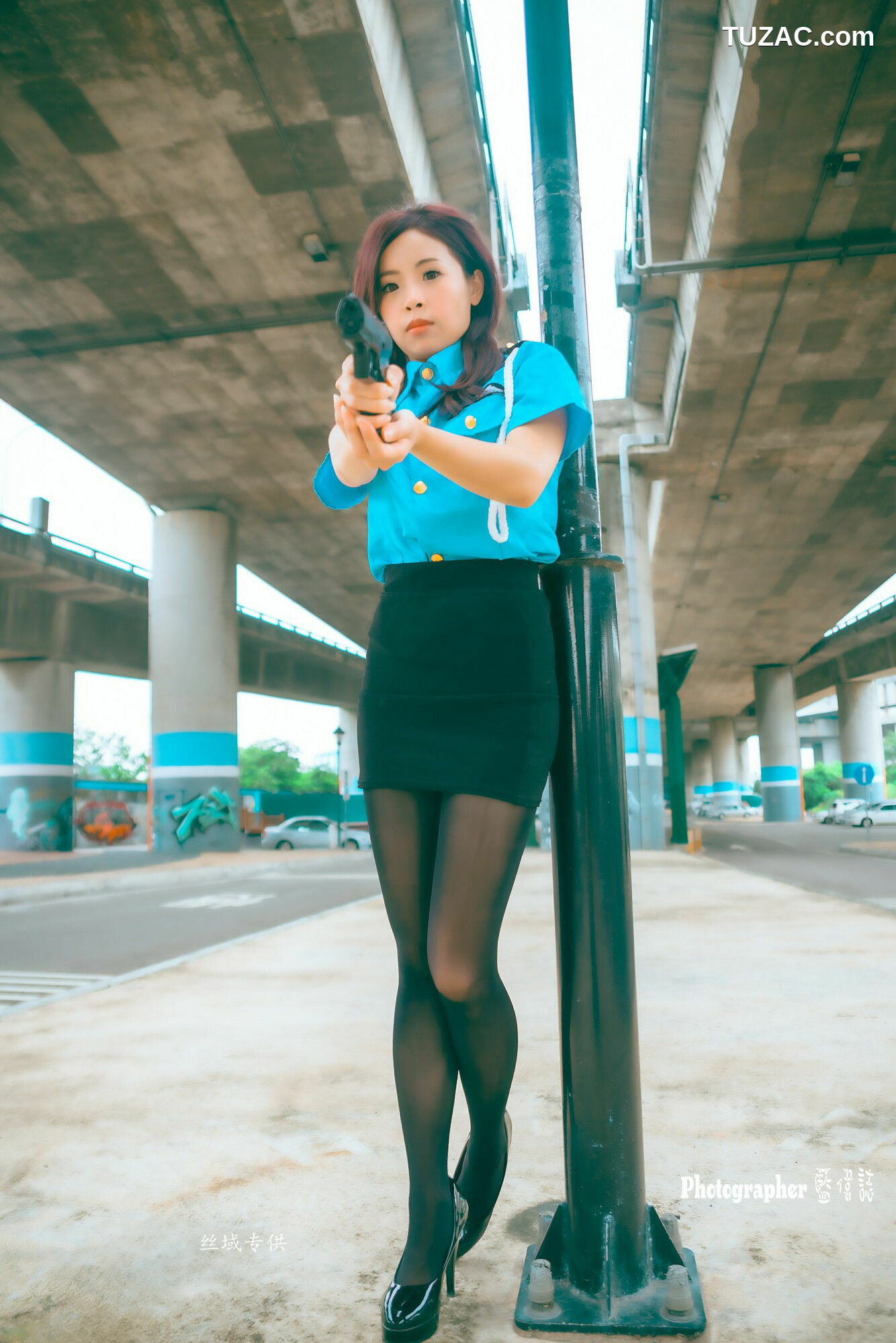 台湾正妹_ 賴筱菁《中彰橋下》(女警黑丝） 写真集[50P]