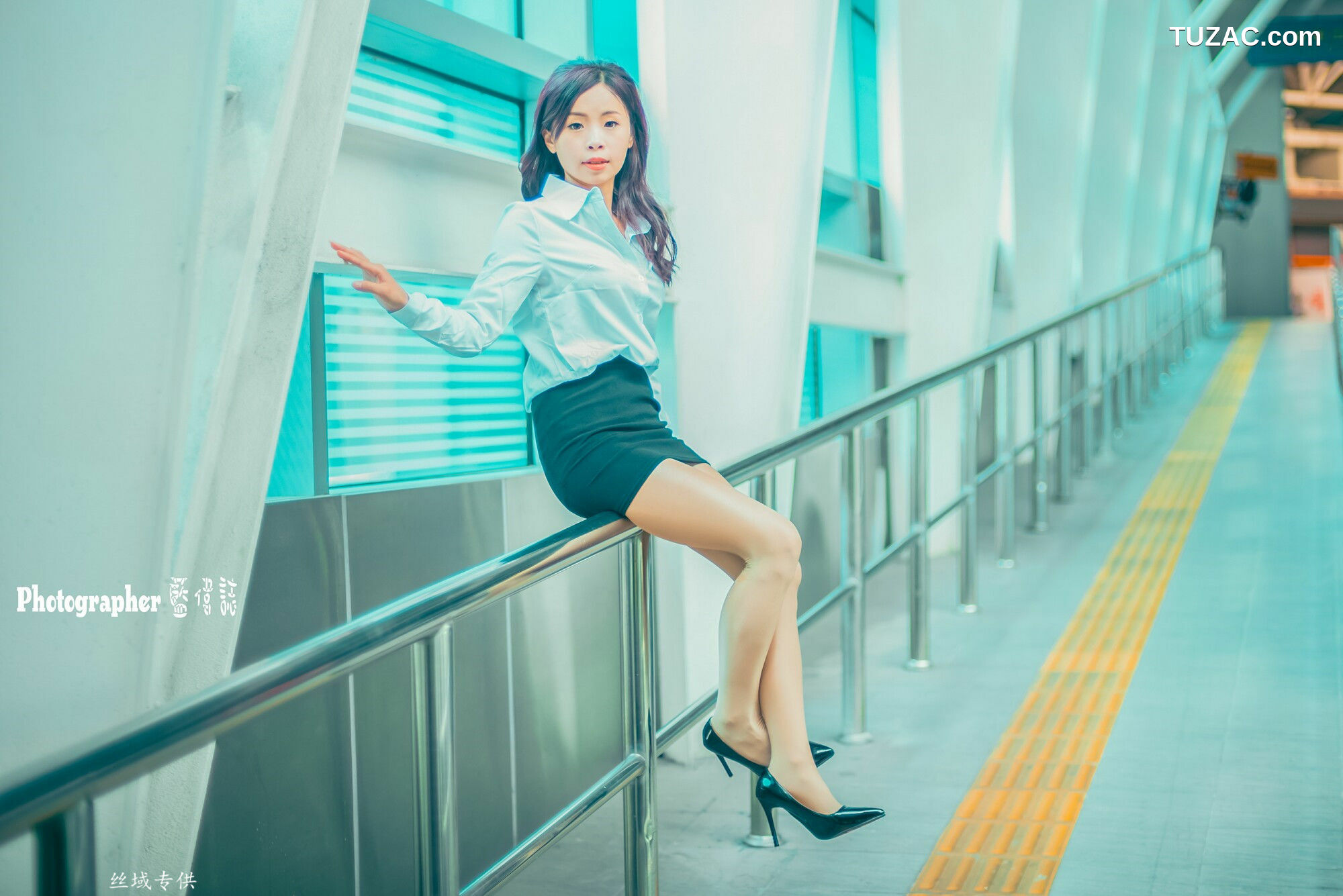 台湾正妹_ 賴筱菁《烏日高鐵》 写真集[40P]