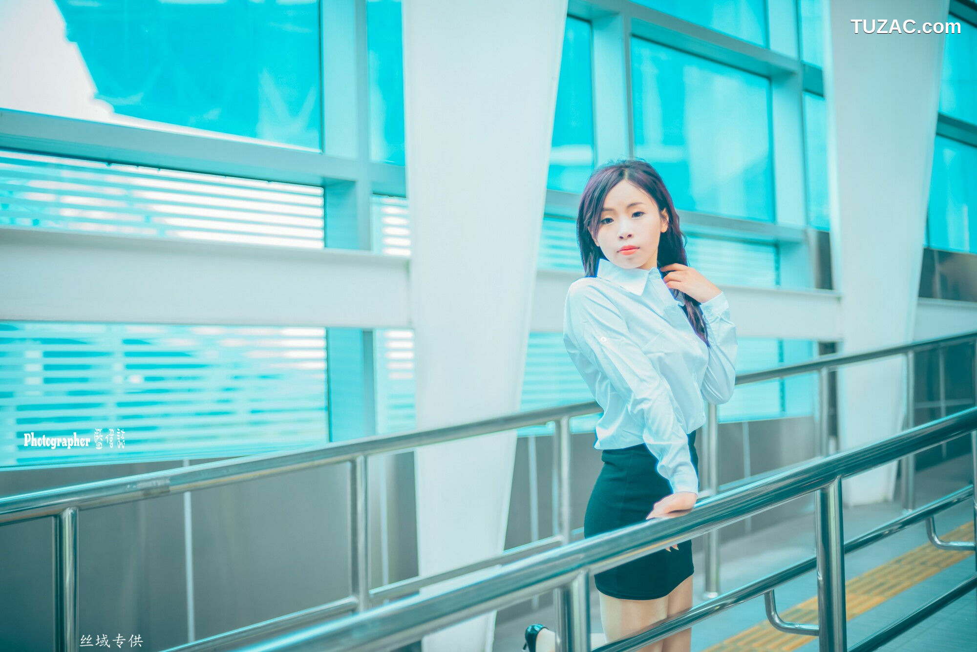 台湾正妹_ 賴筱菁《烏日高鐵》 写真集[40P]