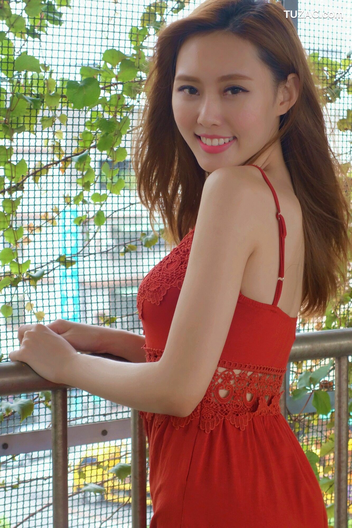 台湾正妹_ 郭珉妏Queenie - 4套服饰合集 写真集[79P]