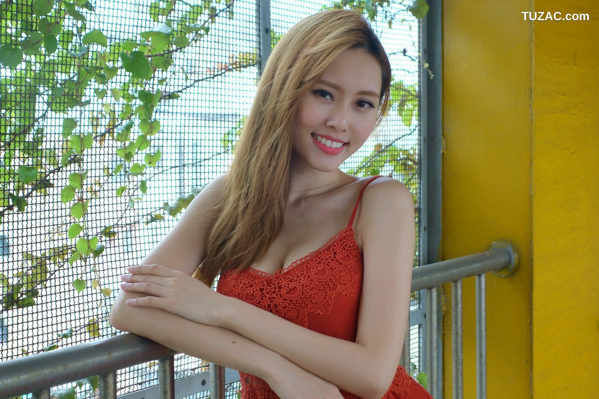 台湾正妹_ 郭珉妏Queenie - 4套服饰合集 写真集[79P]