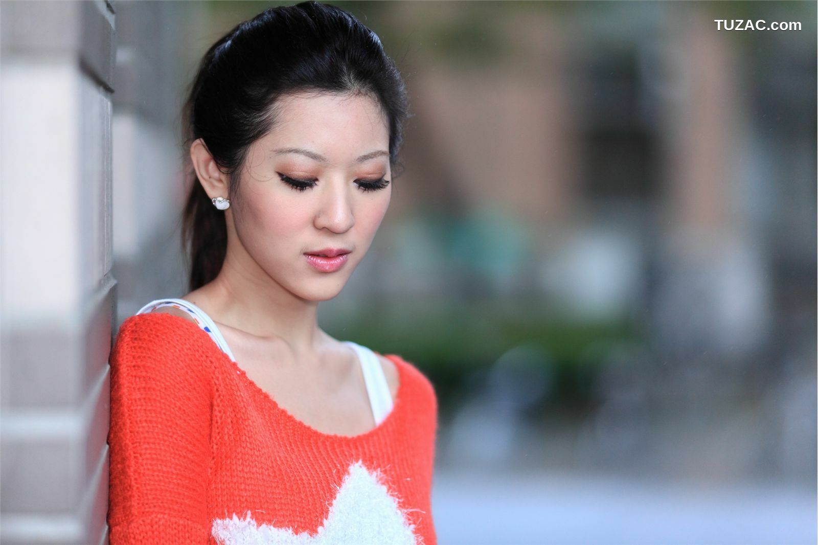 台湾正妹_ 陈韦蓉《台湾国光帮帮忙助理主持》 写真集[65P]