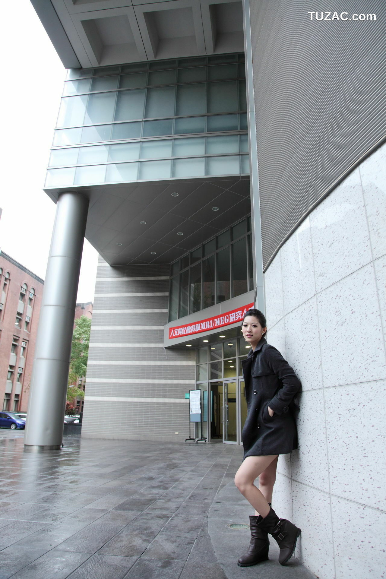 台湾正妹_ 陈韦蓉《台湾国光帮帮忙助理主持》 写真集[65P]