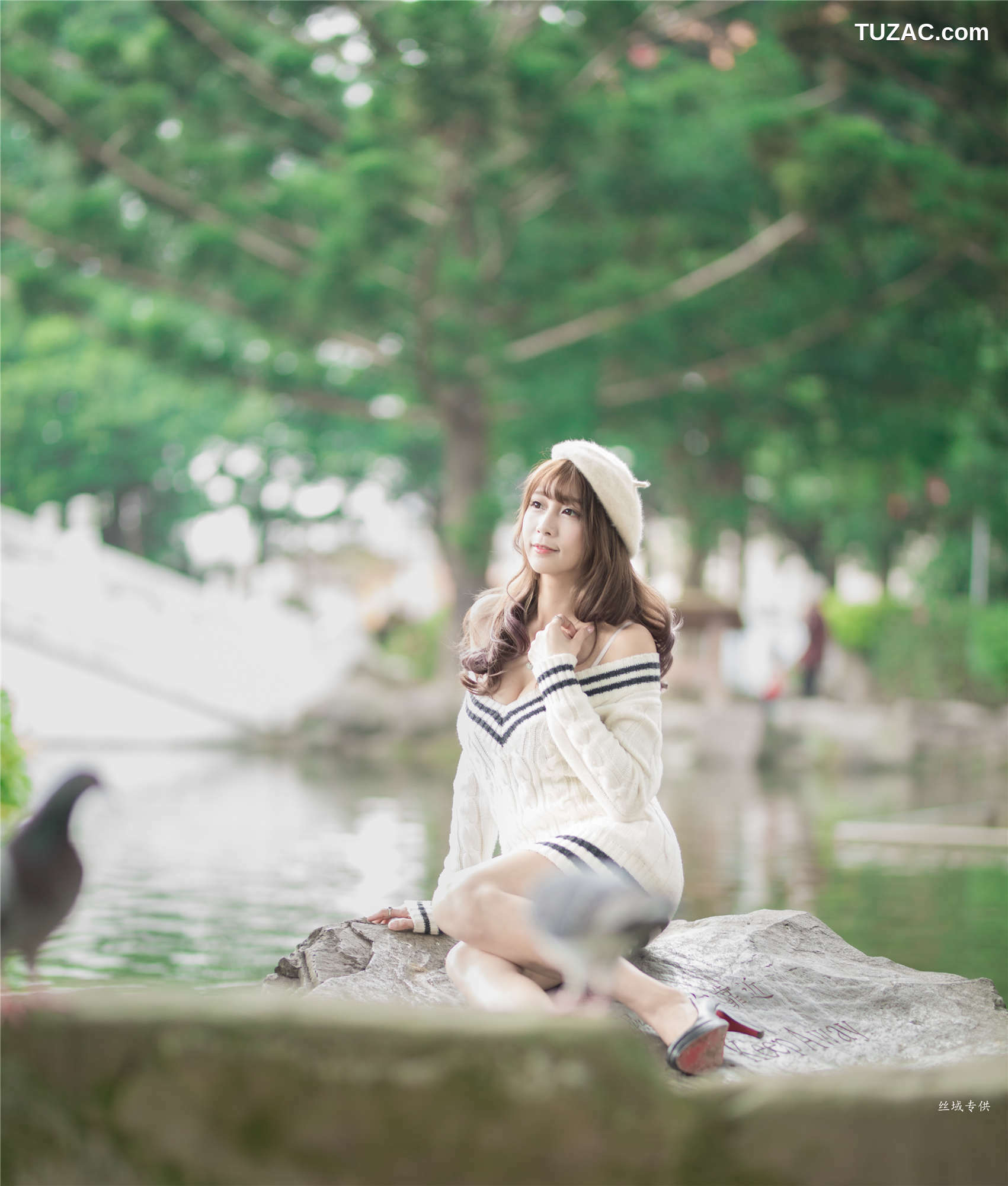 台湾正妹_ 陳奕潔《中正紀念堂》 写真集[57P]