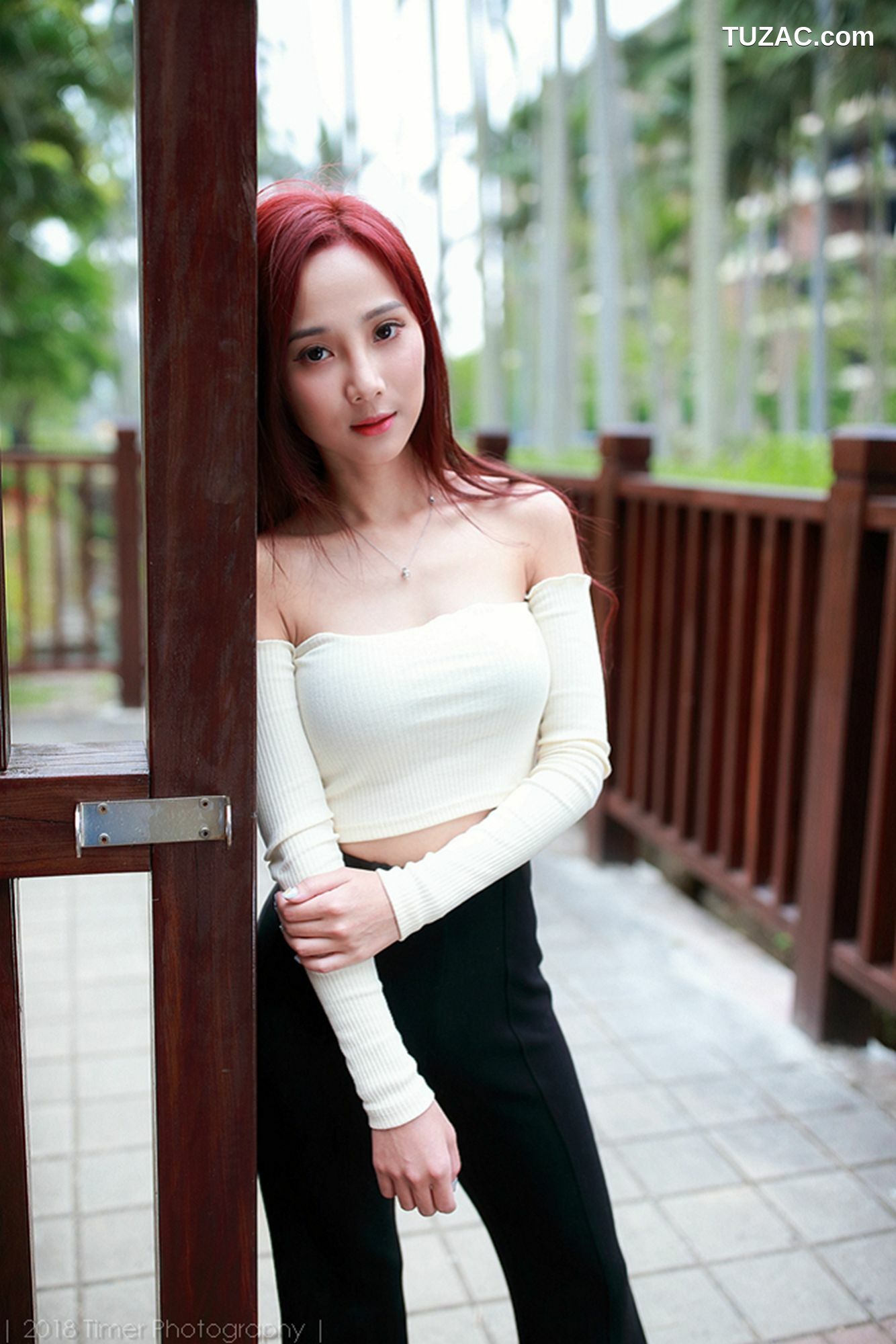 台湾正妹_ 雨玄《士林官邸外拍》 写真集[83P]