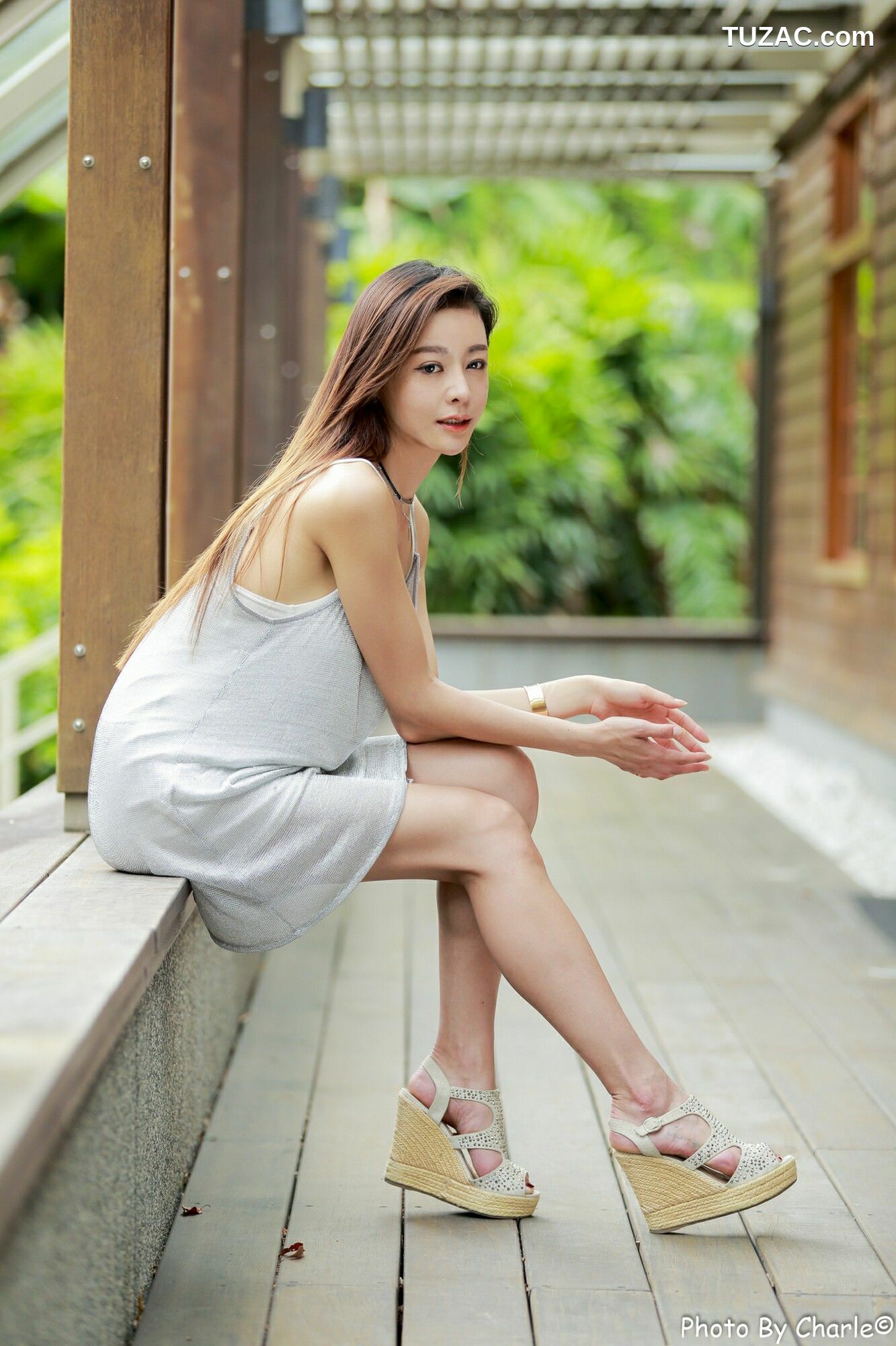 台湾正妹_ 韩羽 - 清新外拍 写真集[100P]