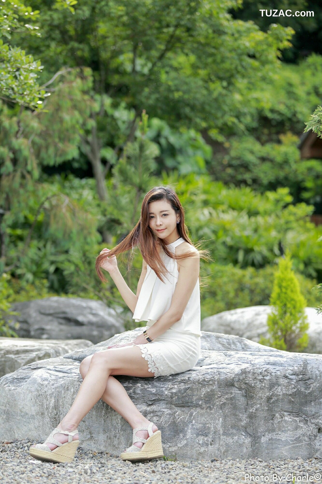 台湾正妹_ 韩羽 - 清新外拍 写真集[100P]