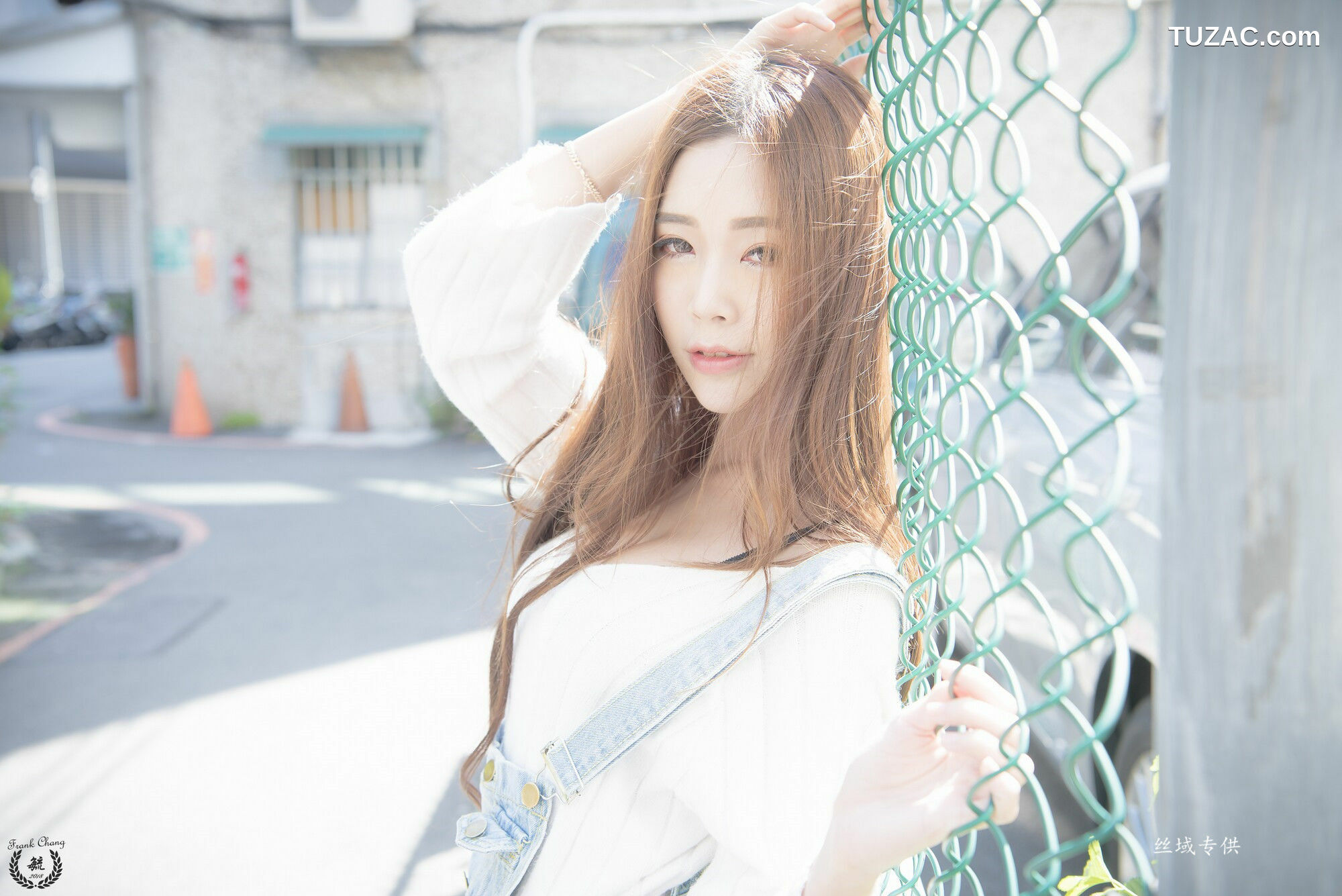 台湾正妹_ 黄上晏《中山街景》 写真集[54P]