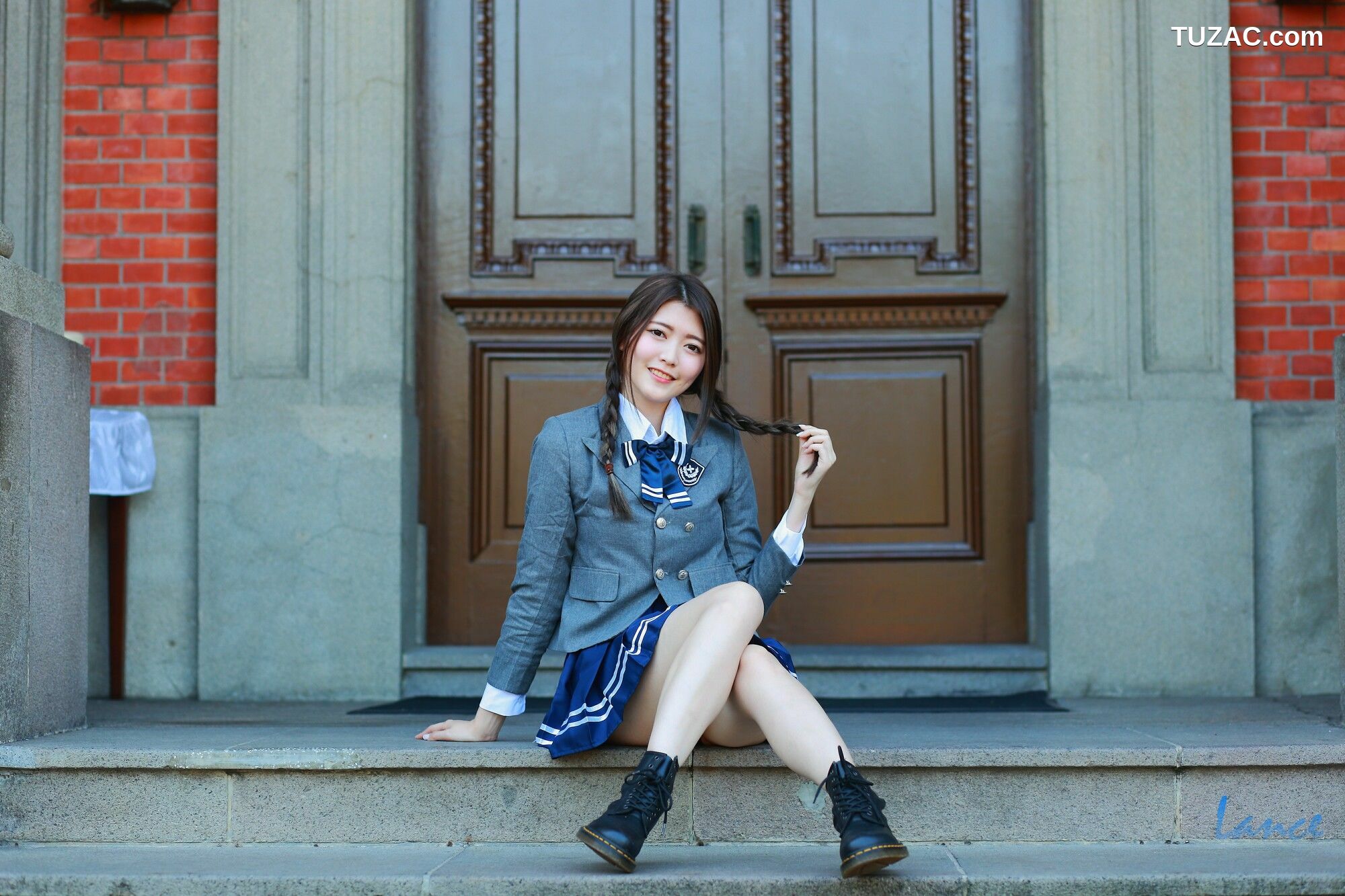 台湾正妹_ 黄品瑄《台湾大学外拍》 写真集[43P]