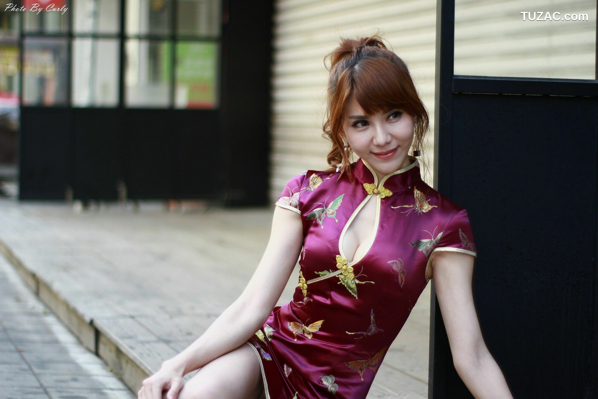 台湾正妹_ 黄淑华Maggie《新崛江商圈-旗袍系列》 写真集[53P]