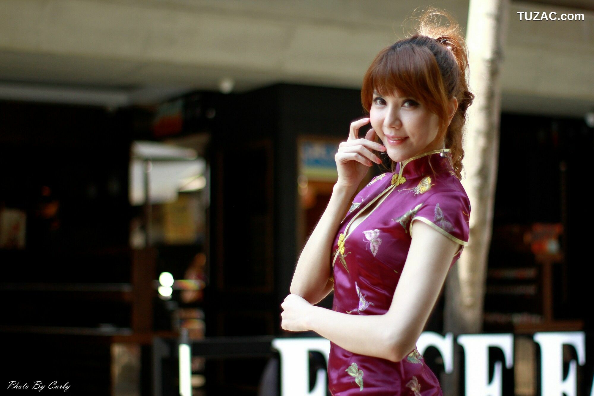 台湾正妹_ 黄淑华Maggie《新崛江商圈-旗袍系列》 写真集[53P]