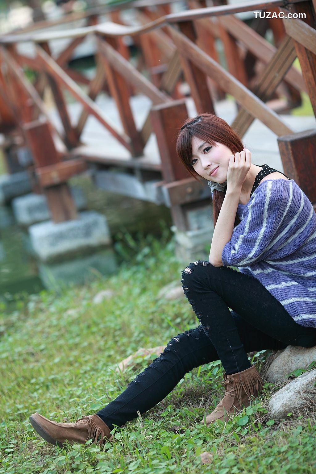 台湾正妹_Kila晶晶/廖挺伶《街拍清新图片》 写真合集