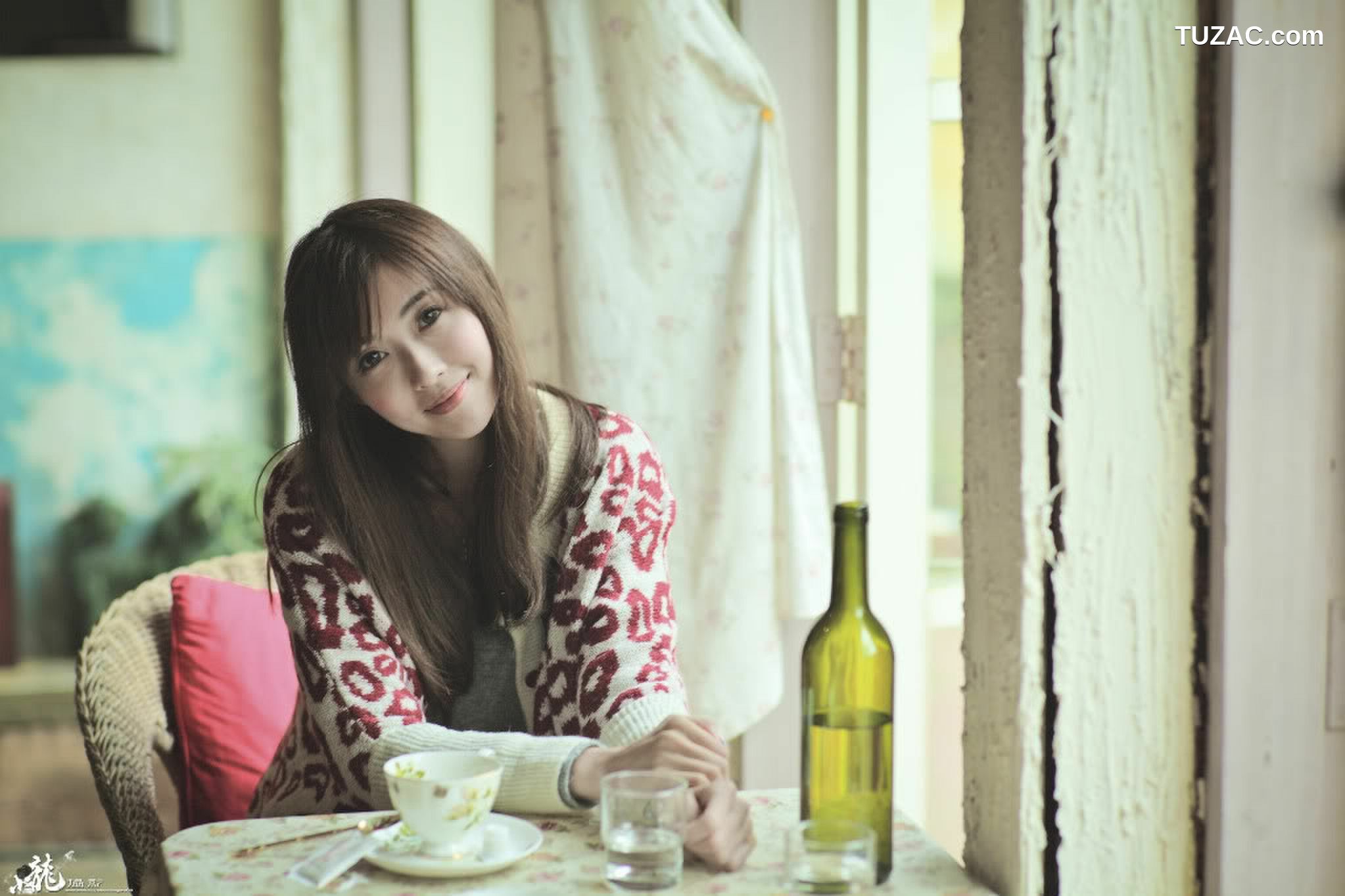 台湾正妹_Kila晶晶/廖挺伶《街拍清新图片》 写真合集