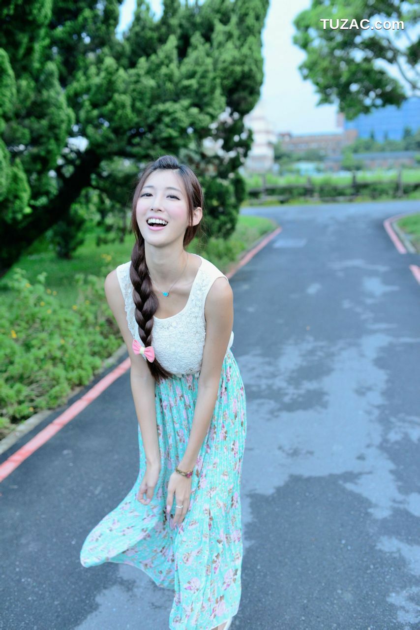 台湾正妹_Kila晶晶/金允乔《小清新唯美长裙》外拍写真集