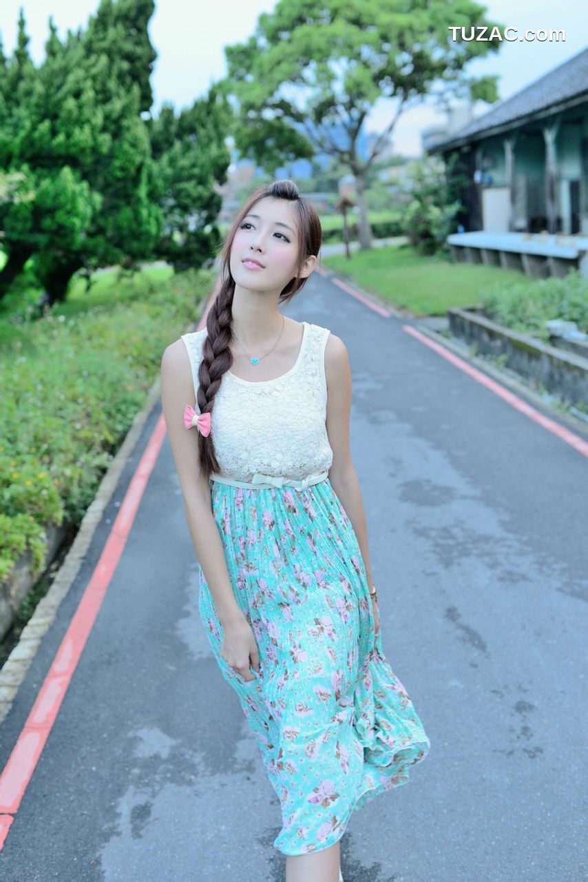 台湾正妹_Kila晶晶/金允乔《小清新唯美长裙》外拍写真集