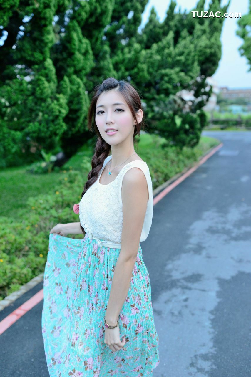 台湾正妹_Kila晶晶/金允乔《小清新唯美长裙》外拍写真集