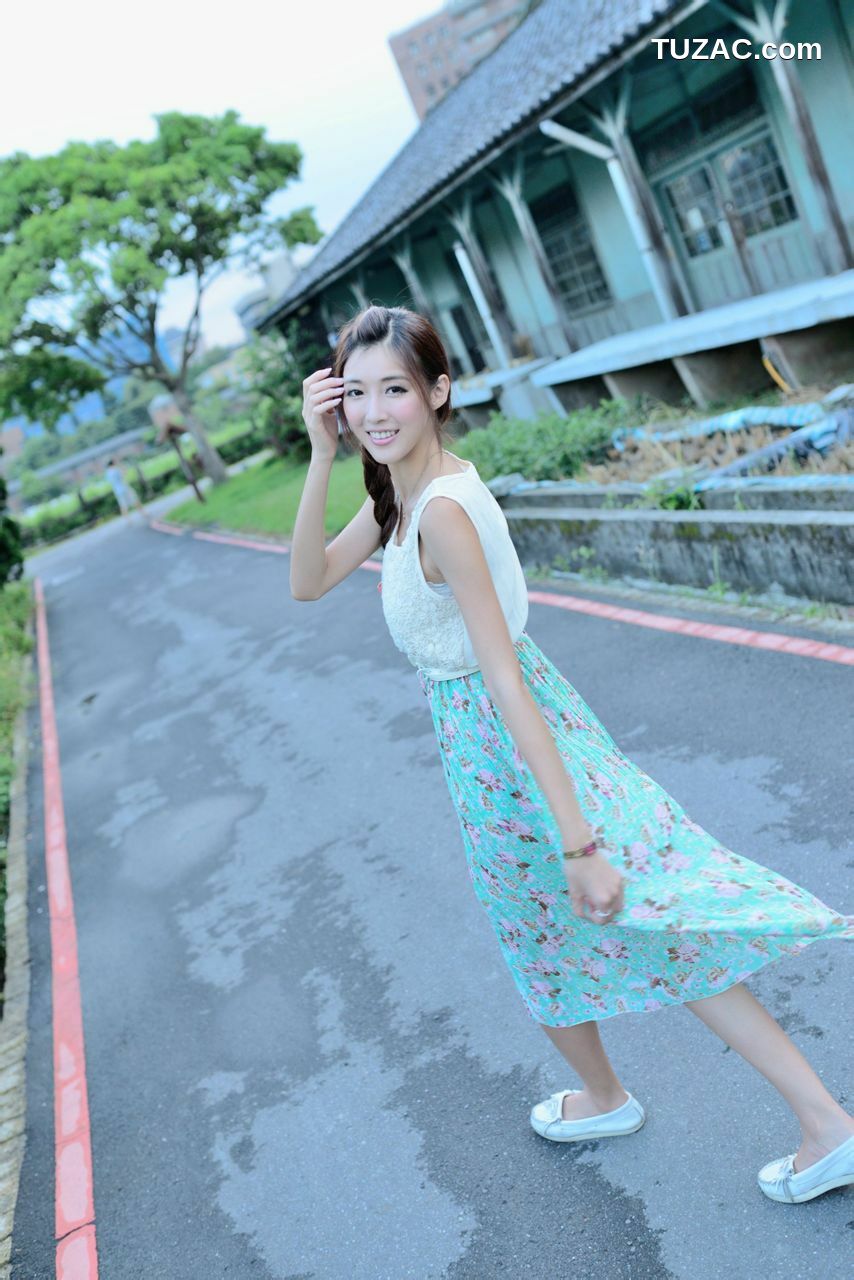 台湾正妹_Kila晶晶/金允乔《小清新唯美长裙》外拍写真集