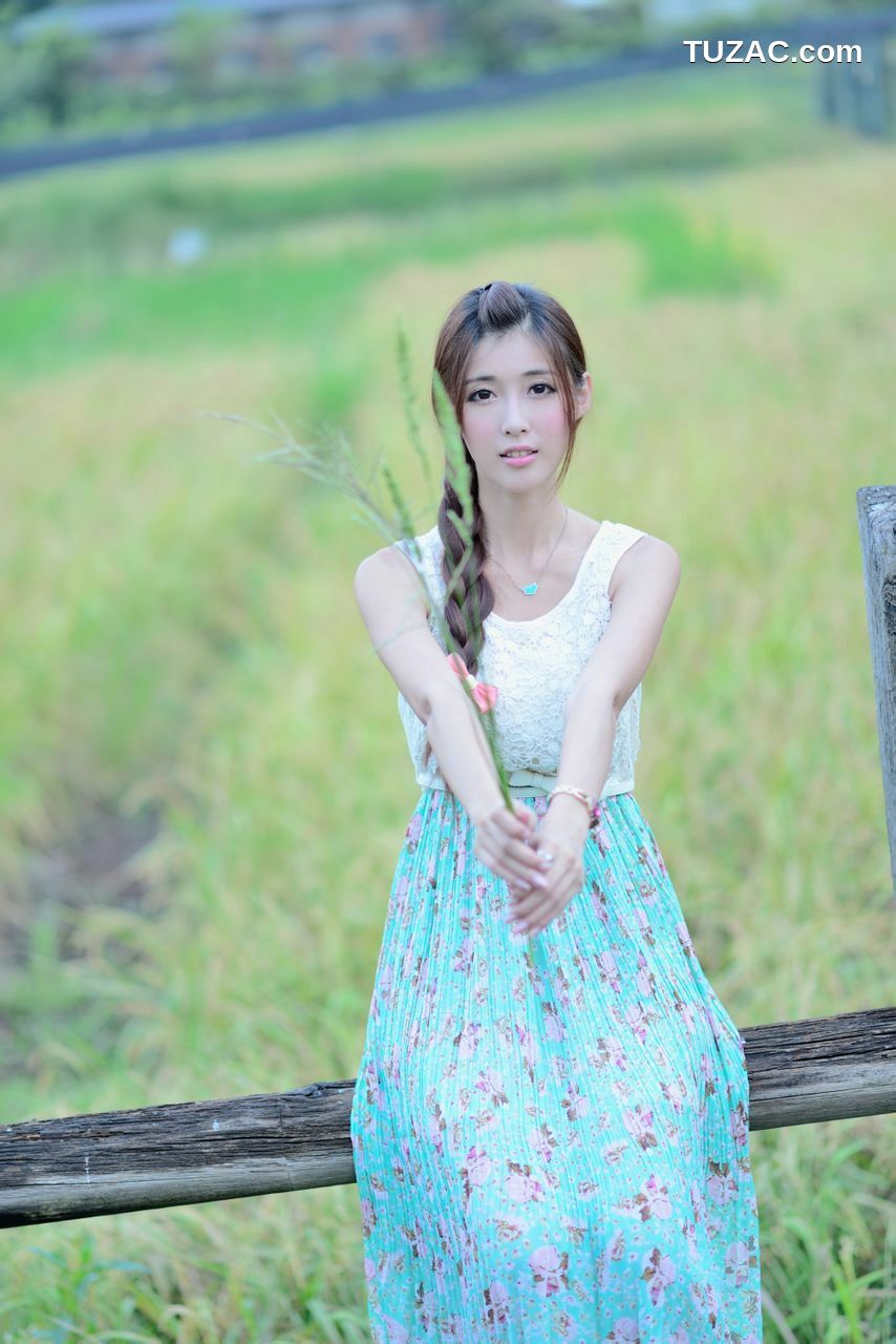 台湾正妹_Kila晶晶/金允乔《小清新唯美长裙》外拍写真集