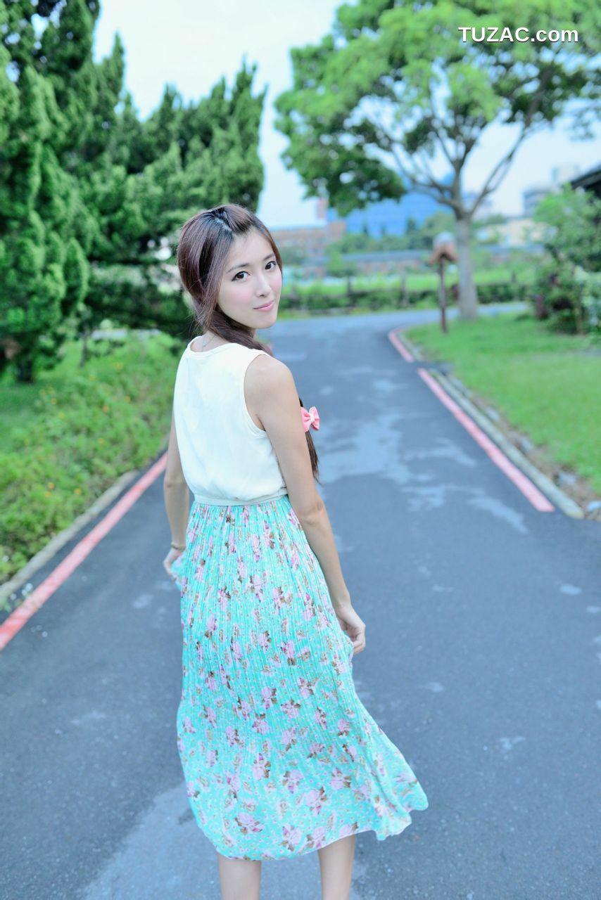 台湾正妹_Kila晶晶/金允乔《小清新唯美长裙》外拍写真集