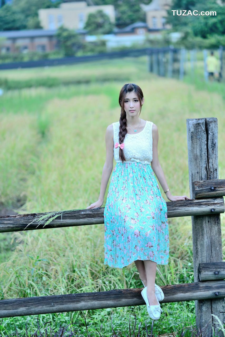 台湾正妹_Kila晶晶/金允乔《小清新唯美长裙》外拍写真集