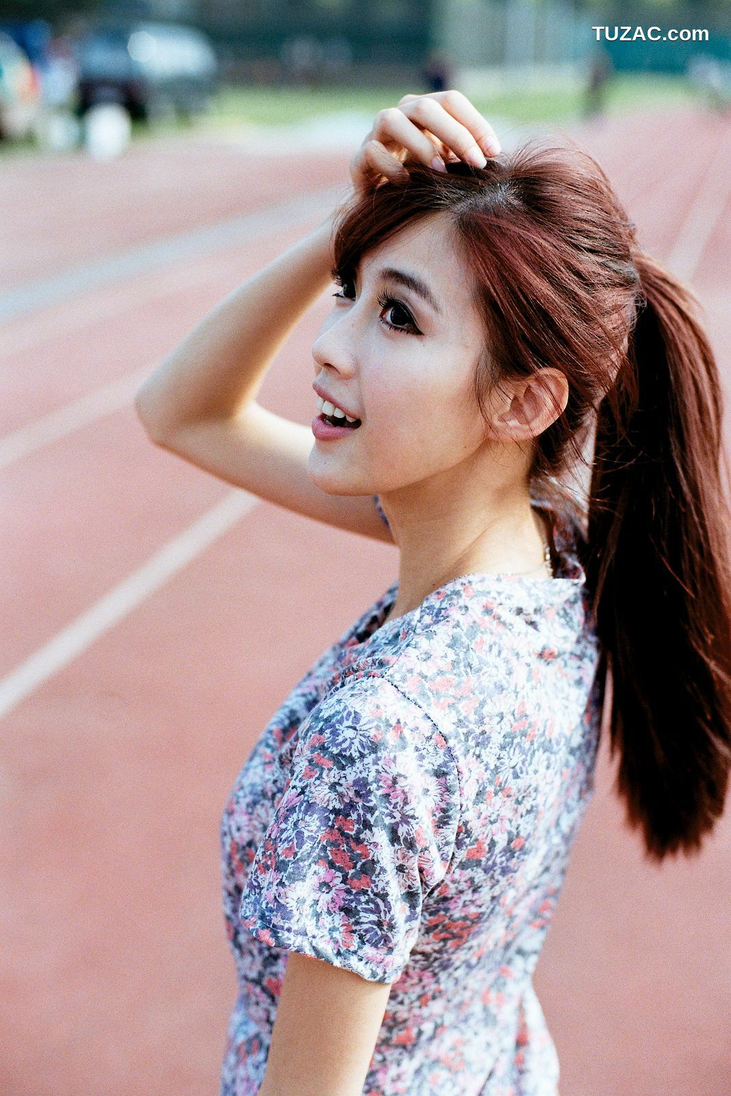 台湾正妹_Kila晶晶/金允乔《校园美拍系列图片》写真合集