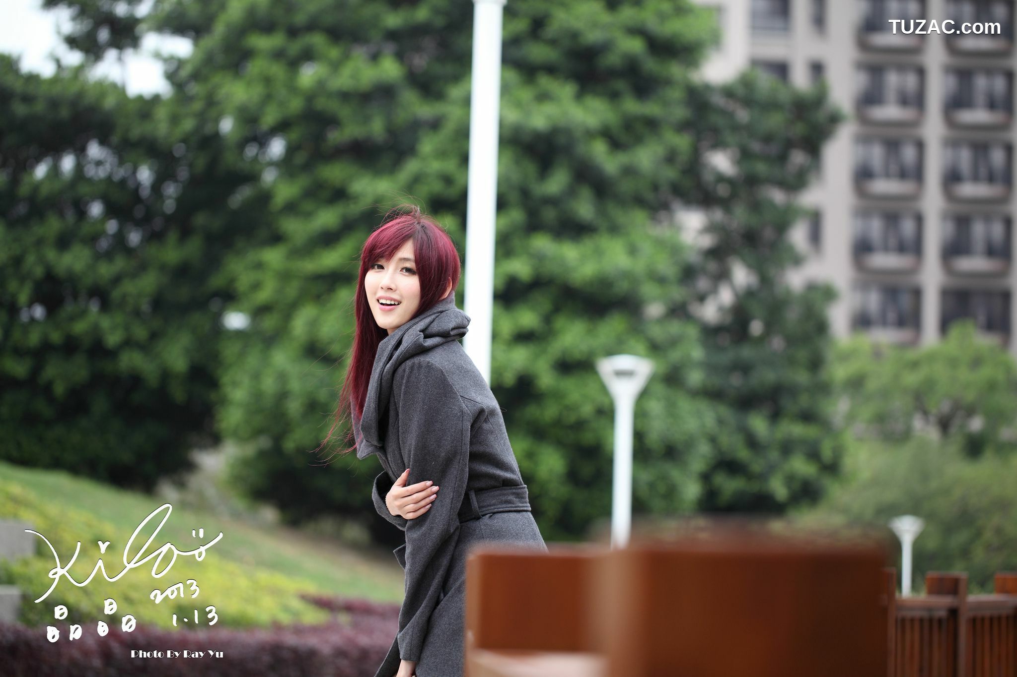 台湾正妹_Kila晶晶/金允乔《街拍冬季风衣系列》 写真集