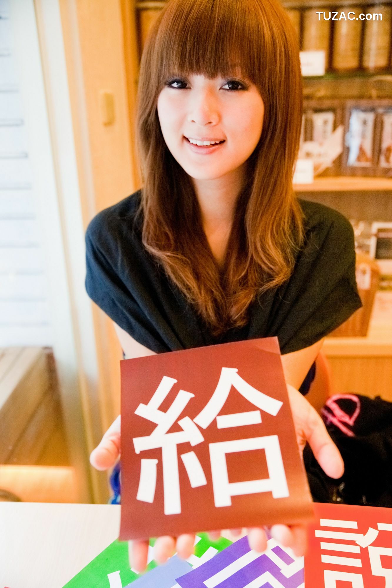 台湾正妹_Mikako/张允霏《果子在果子咖啡》写真集