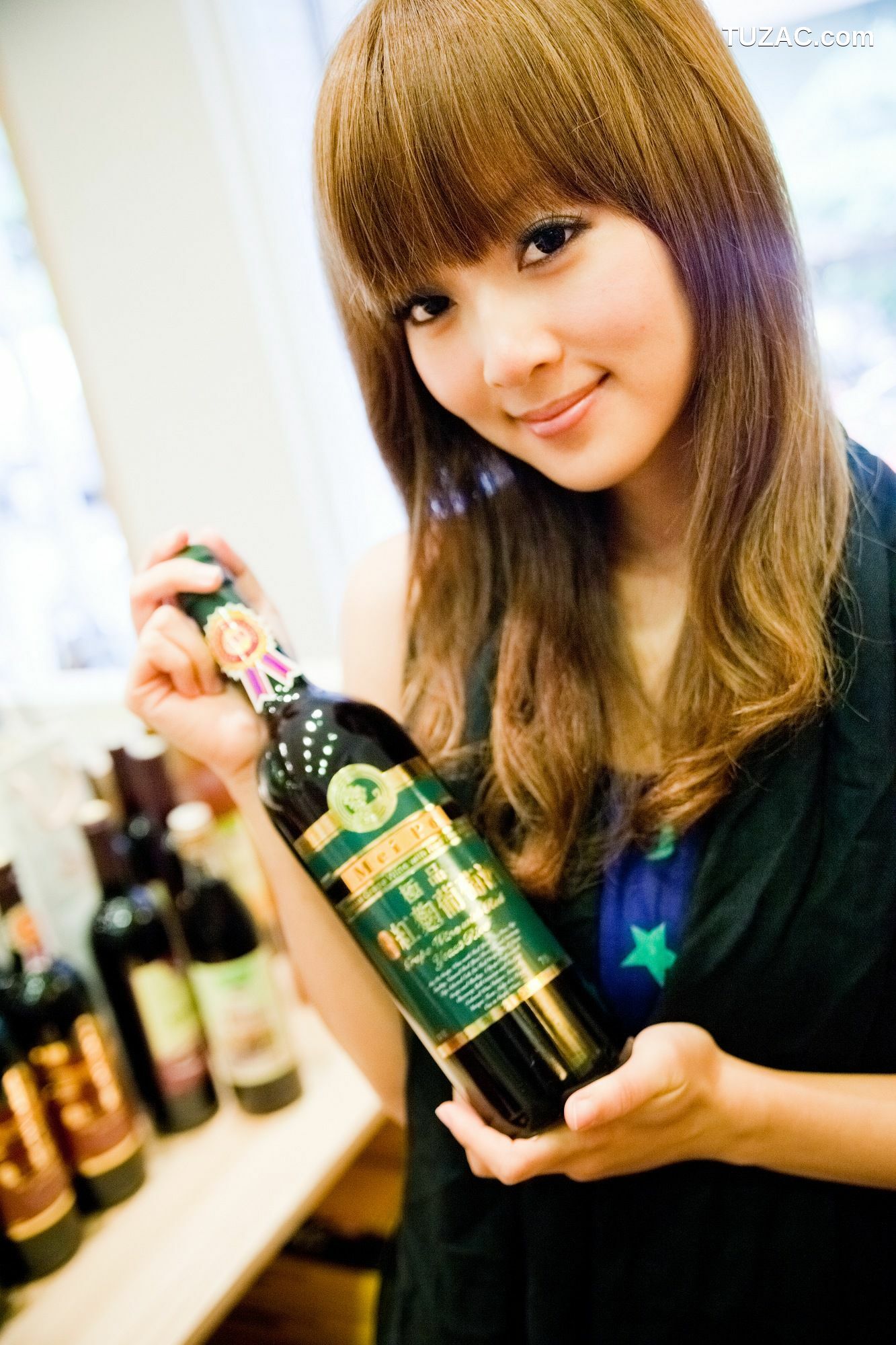 台湾正妹_Mikako/张允霏《果子在果子咖啡》写真集