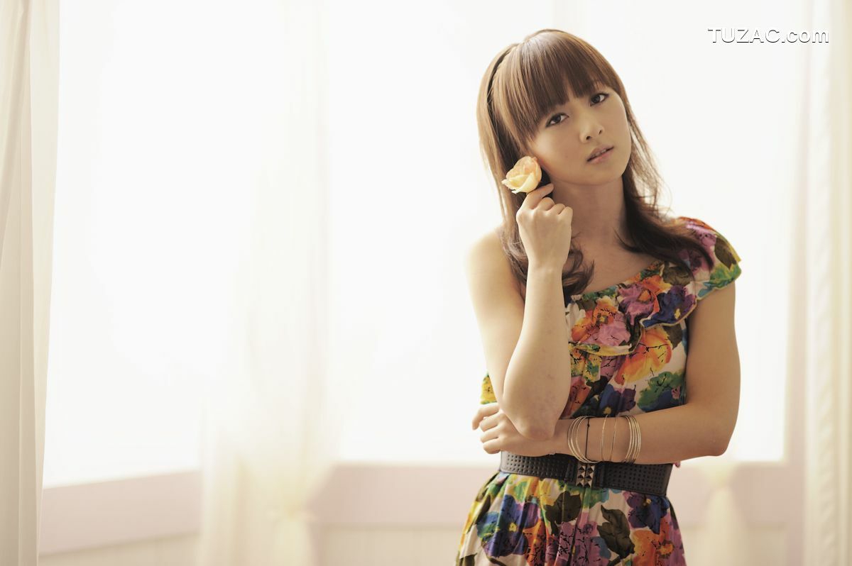 台湾正妹_Mikako/张允霏《琴棚棚拍》写真集