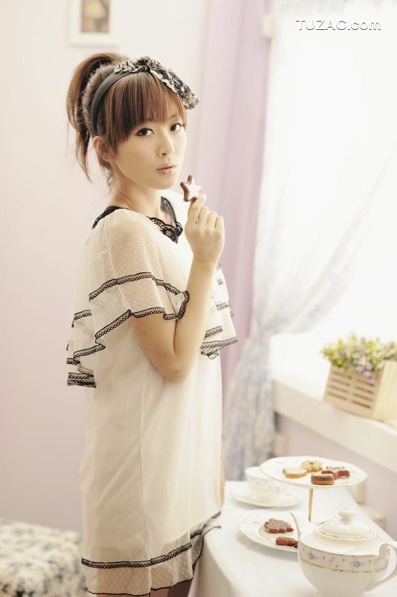 台湾正妹_Mikako/张允霏《琴棚棚拍》写真集