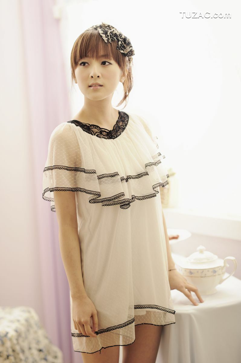 台湾正妹_Mikako/张允霏《琴棚棚拍》写真集