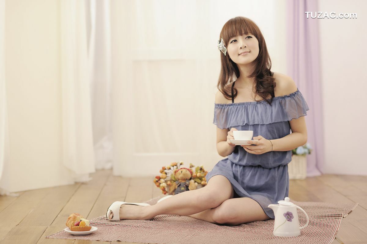 台湾正妹_Mikako/张允霏《琴棚棚拍》写真集