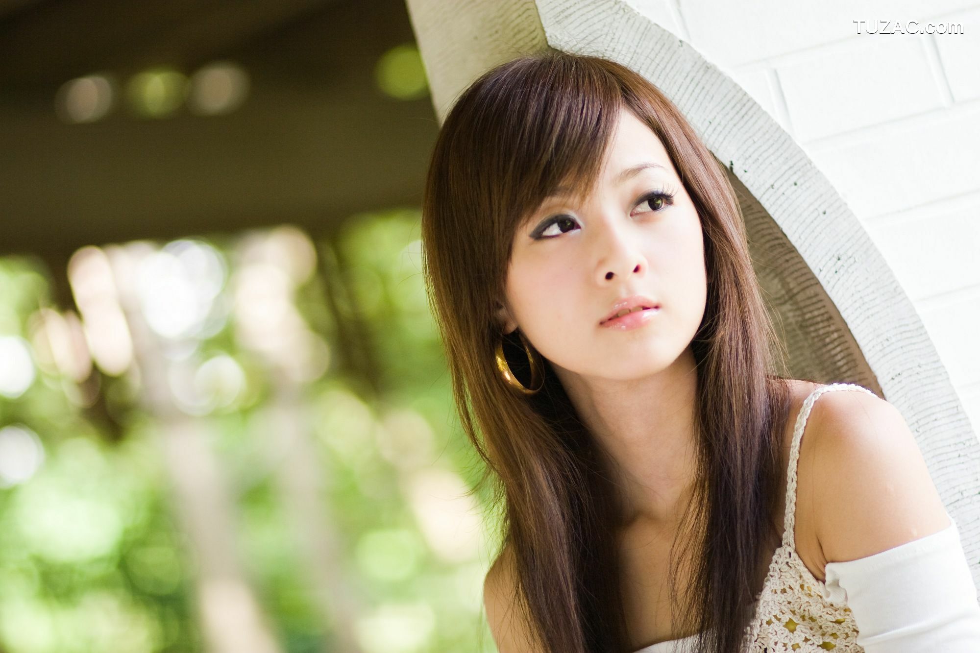 台湾正妹_Mikako/张凯洁《至善園、原住民公園外拍》写真集