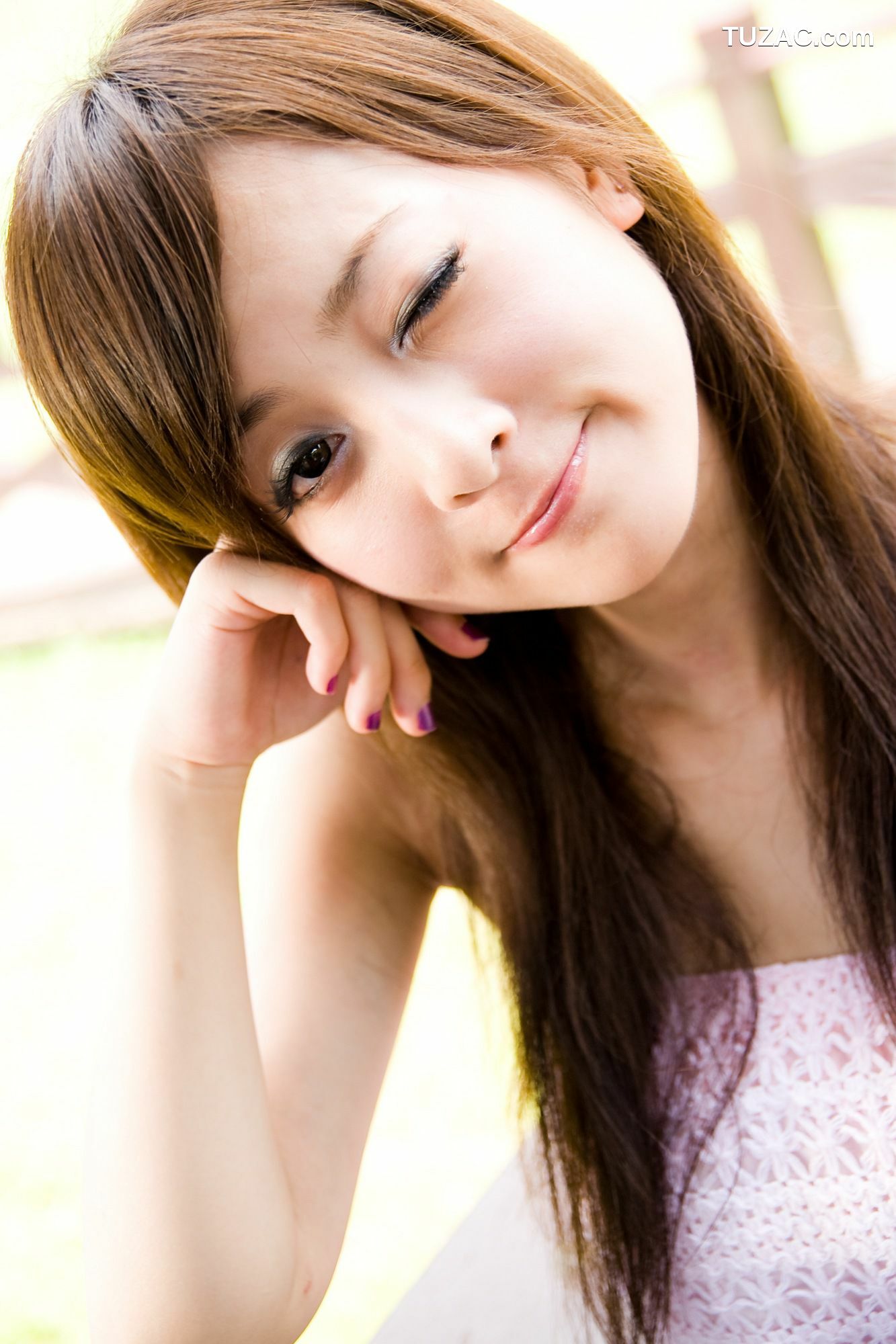 台湾正妹_Mikako/张凯洁《至善園、原住民公園外拍》写真集