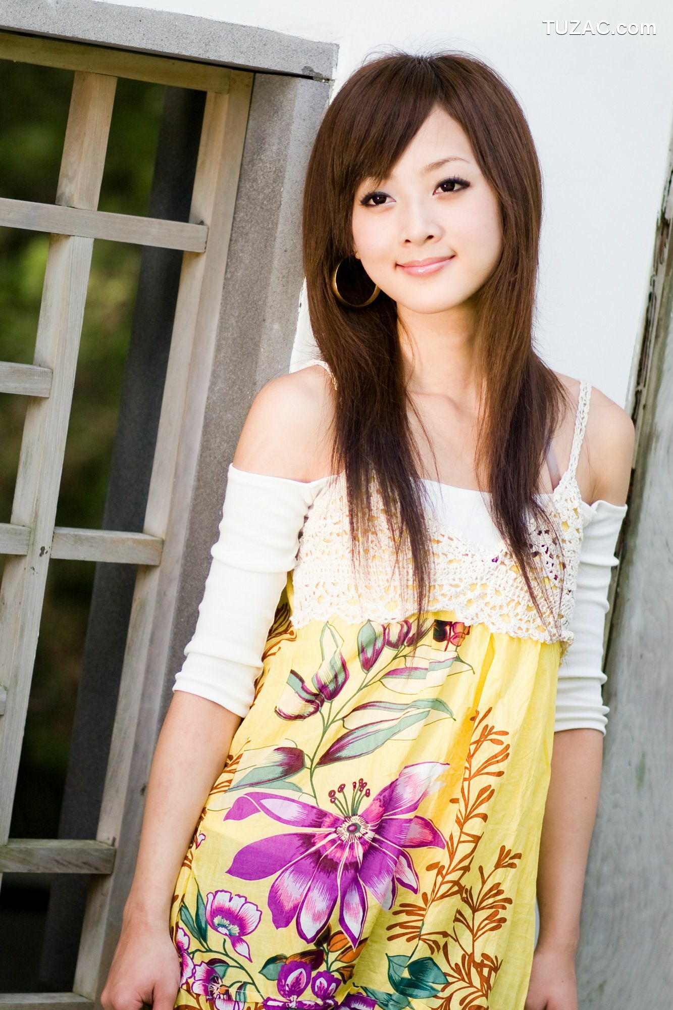 台湾正妹_Mikako/张凯洁《至善園、原住民公園外拍》写真集