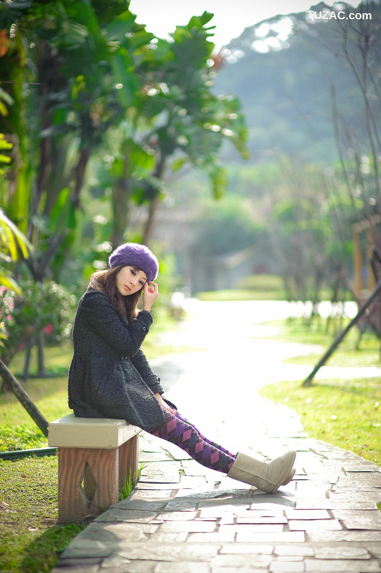 台湾正妹_Mikako/果子MM《雙溪公園+原住民公園外拍》第II部 写真集