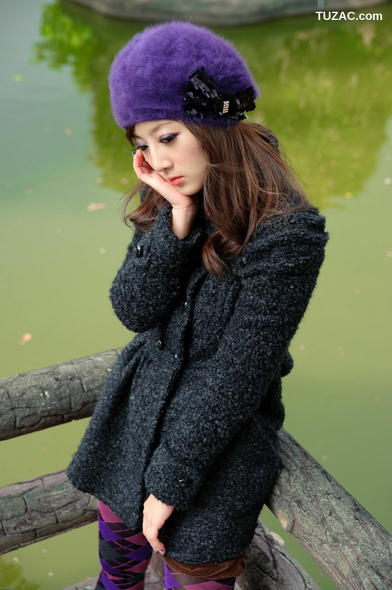 台湾正妹_Mikako/果子MM《雙溪公園+原住民公園外拍》第II部 写真集