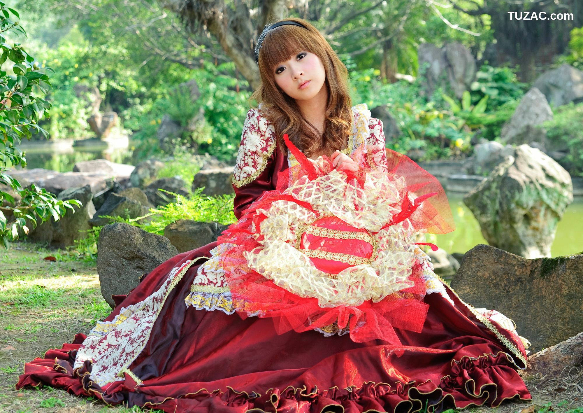 台湾正妹_Mikako/果子MM《雙溪公園+士林官邸》第III部 写真集