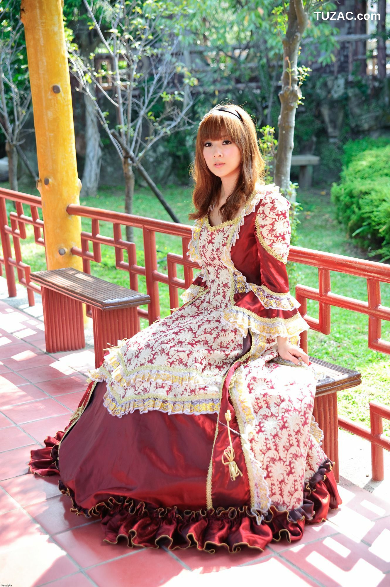 台湾正妹_Mikako/果子MM《雙溪公園+士林官邸》第III部 写真集