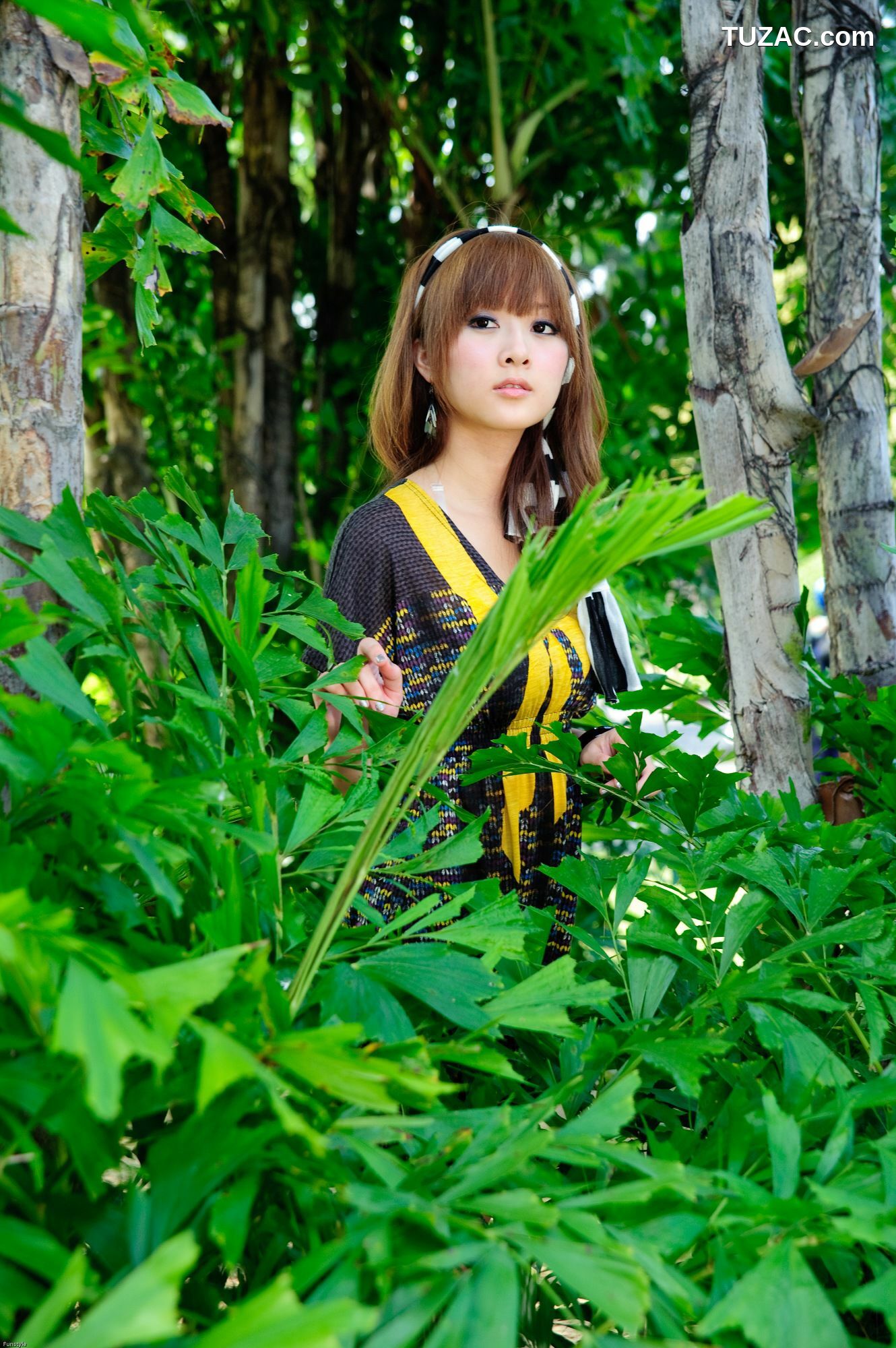 台湾正妹_Mikako/果子MM《雙溪公園+士林官邸》第III部 写真集