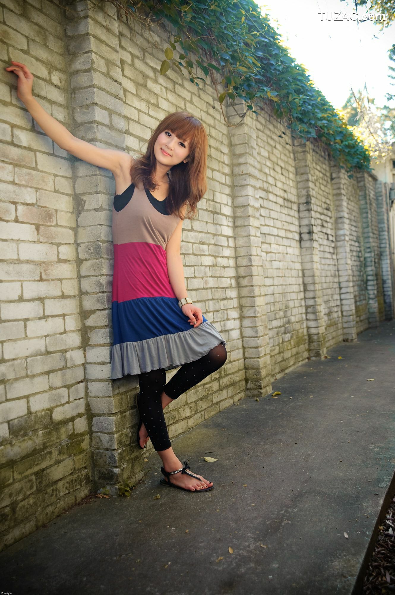 台湾正妹_Mikako/果子MM《雙溪公園+士林官邸》第III部 写真集